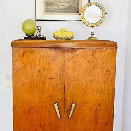 Vintage Lover's Getaway Semesterbostad