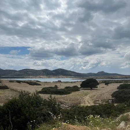 Vintage Lover's Getaway Antiparos