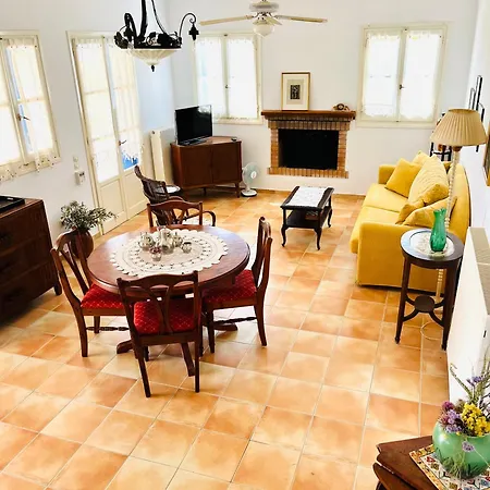 Vintage Lover's Getaway *