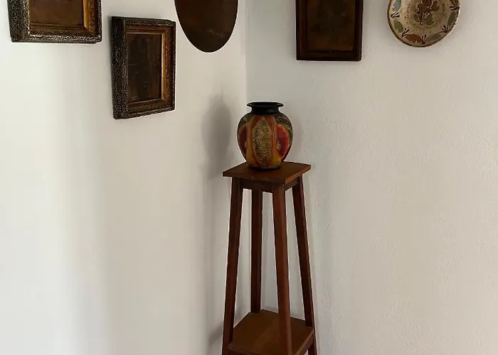 Vintage Lover's Getaway