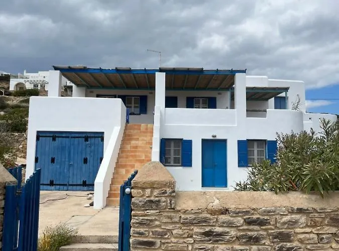 Vintage Lover's Getaway 펜션