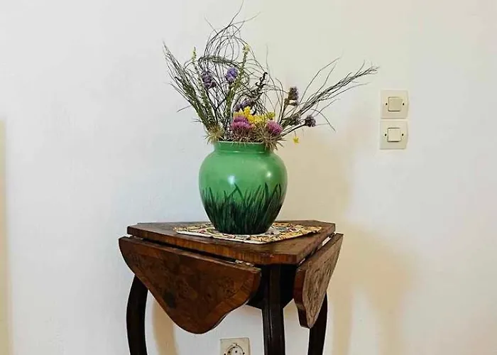 Vintage Lover's Getaway 안디파로스