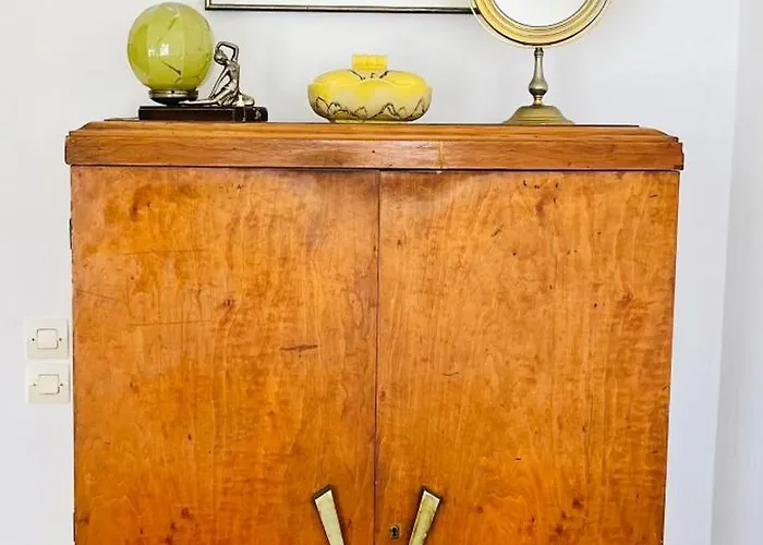 Vintage Lover's Getaway 펜션